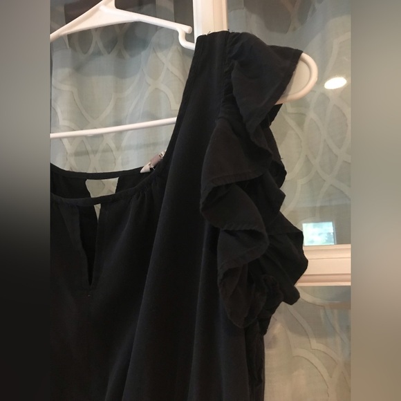 Fossil size XS keyhole type black fluttery dress, modest but also attractive! - Picture 3 of 8